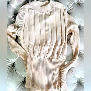 Club Monaco top. Never worn. Size XS like new no flaws